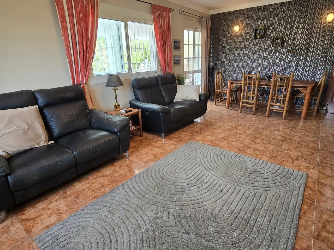 Sala de estar de Casa o chalet en venta en Canillas de Aceituno con Aire acondicionado y Terraza