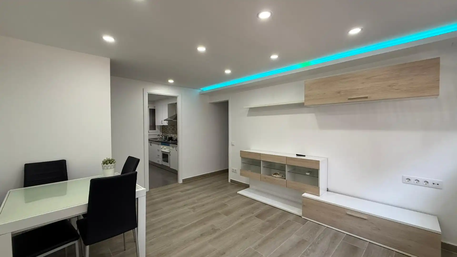 Planta baja en venta en L'Hospitalet de Llobregat con Calefacción