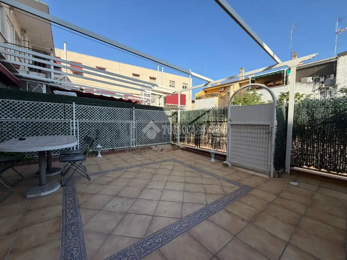 Casa adosada en venta en Av. de la Virgen de Loreto, Centro