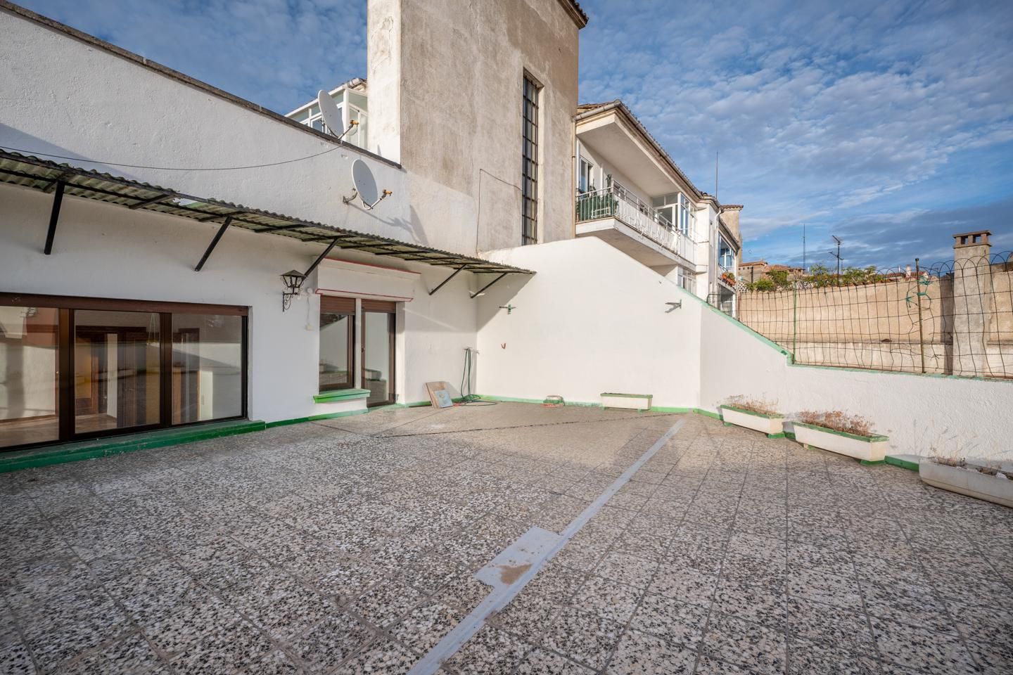 Exterior view of Flat for sale in Ávila Capital  with Heating, Parquet flooring and Terrace
