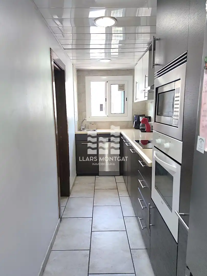 Cuina de Pis en venda en Montgat amb Aire condicionat, Calefacció i Parquet