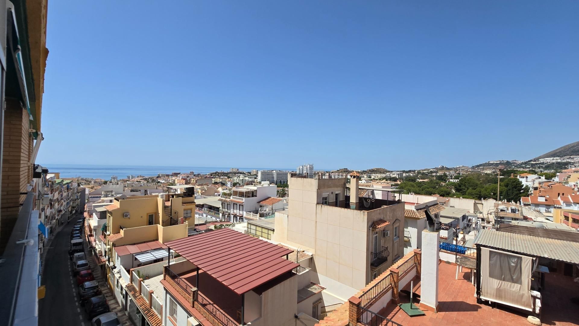 Exterior view of Apartment for sale in Benalmádena  with Air Conditioner and Terrace