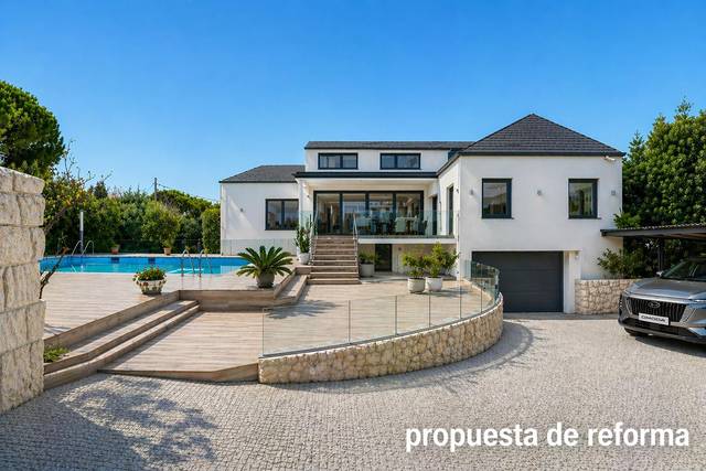 Casa-chalet en Venta en Calle Guridi en La Chopera