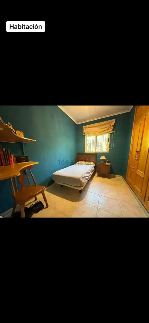 Habitación de Casa o chalet en venta en Paterna con Aire acondicionado, Jardín privado y Piscina