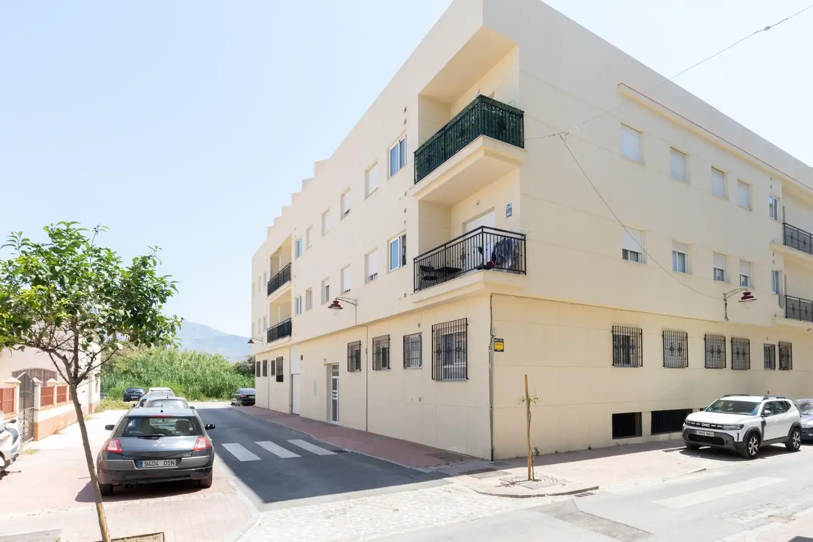 Vista exterior de Pis en venda en Motril amb Terrassa i Moblat