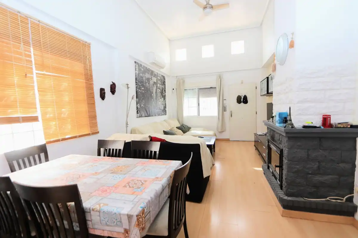 Sala d'estar de Casa o xalet en venda en Murcia amb Aire condicionat, Jardí privat i Terrassa