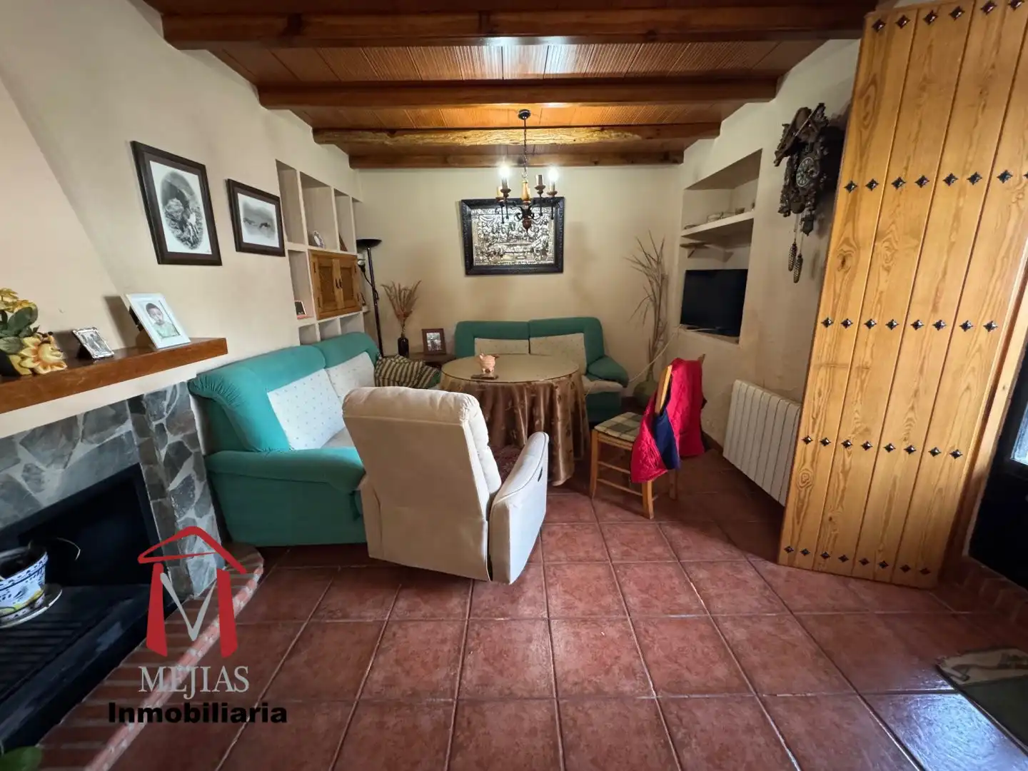 Sala d'estar de Finca rústica en venda en Antequera amb Calefacció, Traster i Piscina