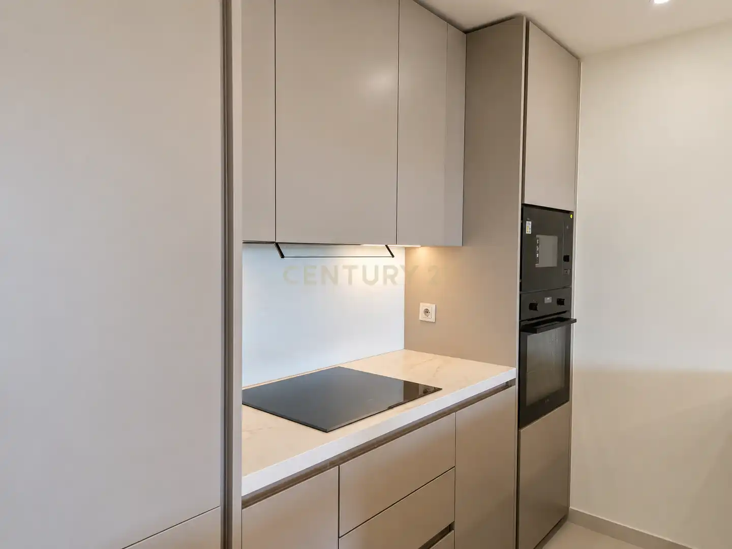 Apartamento con piscina en venta en CL GOLONDRINAS LAS 62(P) TB-062 FUENGIROLA (MÁLAGA), imagen 14