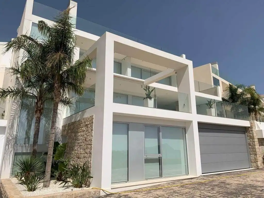 Vista exterior de Casa o chalet en venta en Benidorm con Aire acondicionado, Jardín privado y Terraza