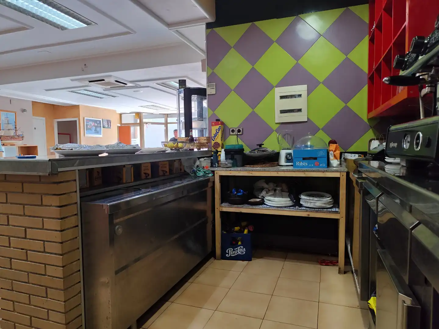 Cuina de Local en venda en Vilanova del Camí amb Aire condicionat, Calefacció i Terrassa