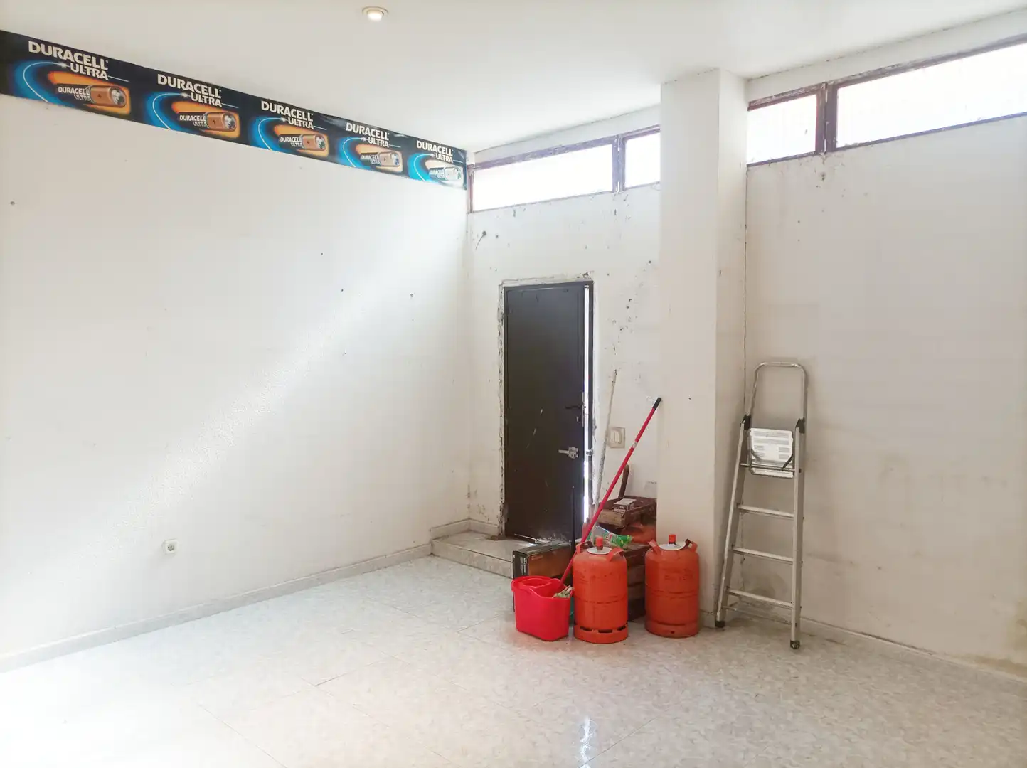 Local comercial en venda a Calle Riocabado, imagen 2