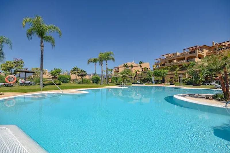 Garden of Apartment to rent in Benahavís  with Air Conditioner, Terrace and Swimming Pool