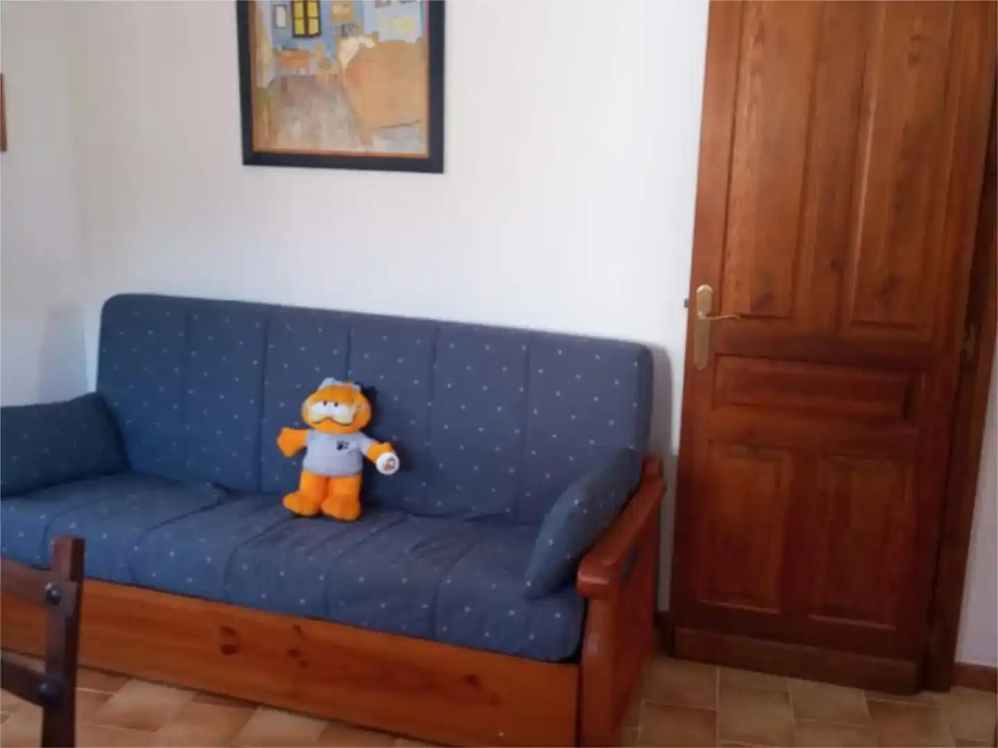 Sala d'estar de Casa adosada en venda en Cubillas de Santa Marta amb Jardí privat, Traster i Moblat