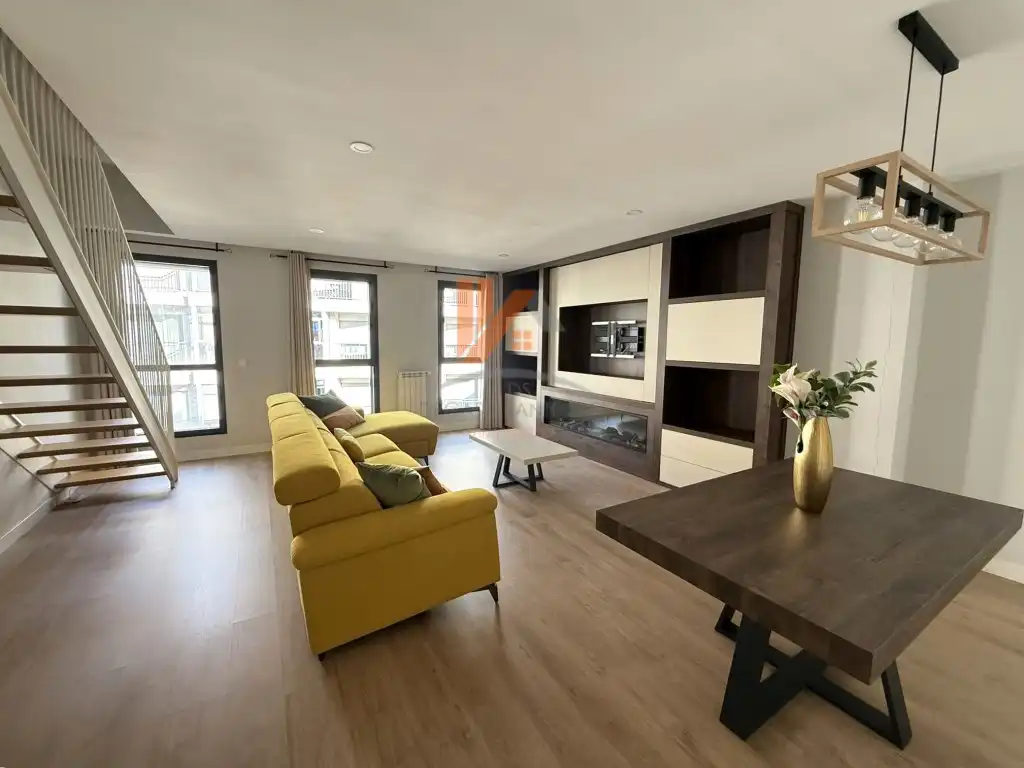 Duplex avec ascenseur à louer à Rua Manuel Beiras 18, imagen 3