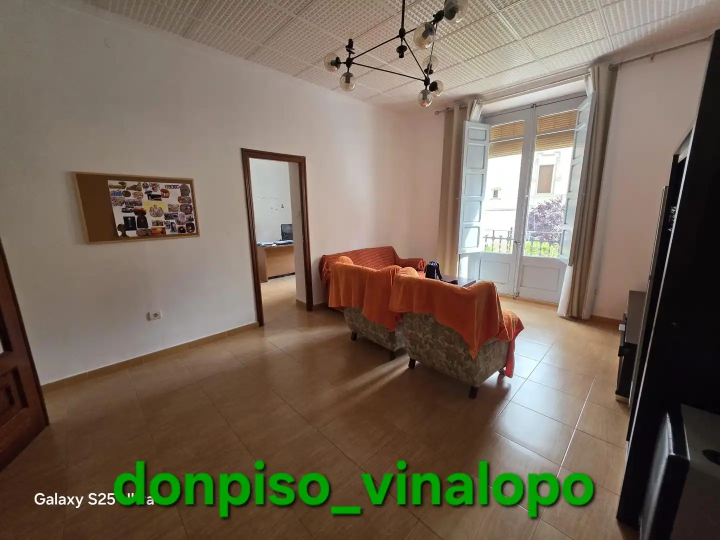 Wohnzimmer von Maisonette zum Verkauf in Villena mit Klimaanlage, Heizung und Balkon