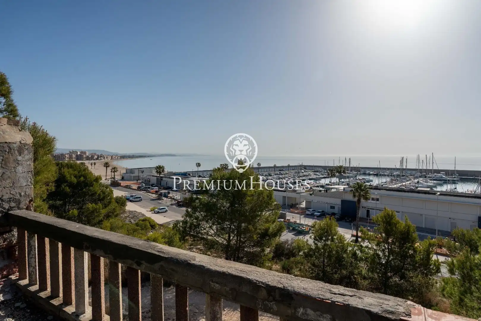 Residential land for sale in Els Munts