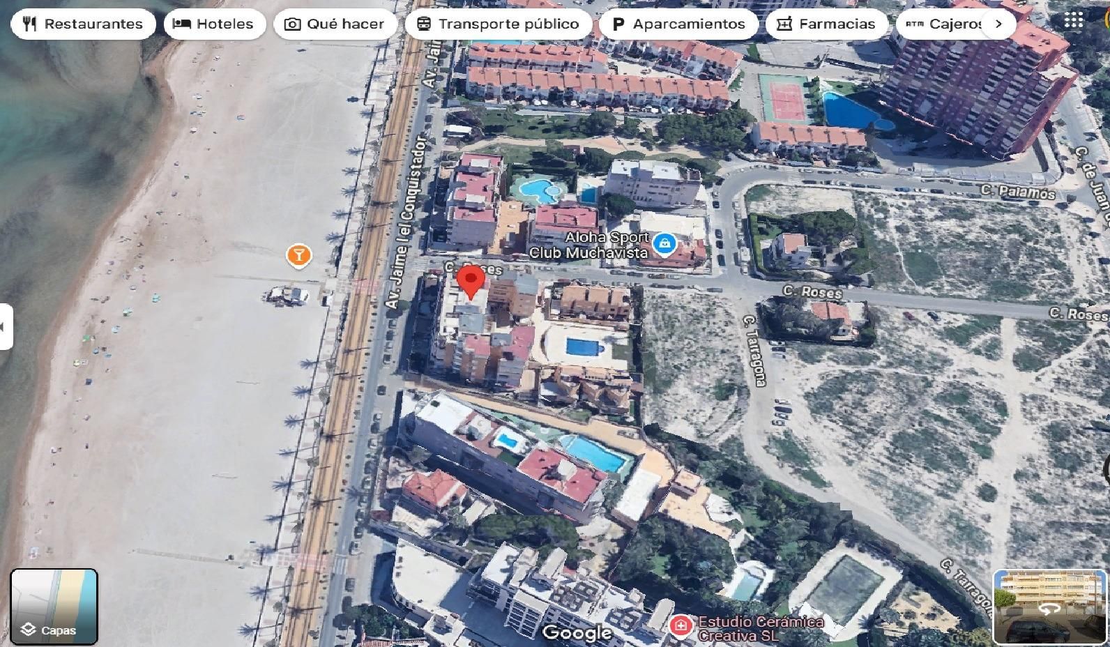 Vista exterior de Àtic en venda en El Campello amb Aire condicionat, Jardí privat i Terrassa