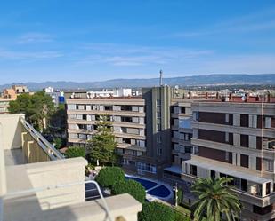 Vista exterior de Estudi en venda en Salou amb Aire condicionat, Jardí privat i Terrassa