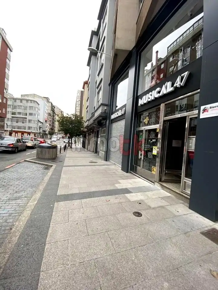 Oficina amb ascensor en venda a De Oza, imagen 2