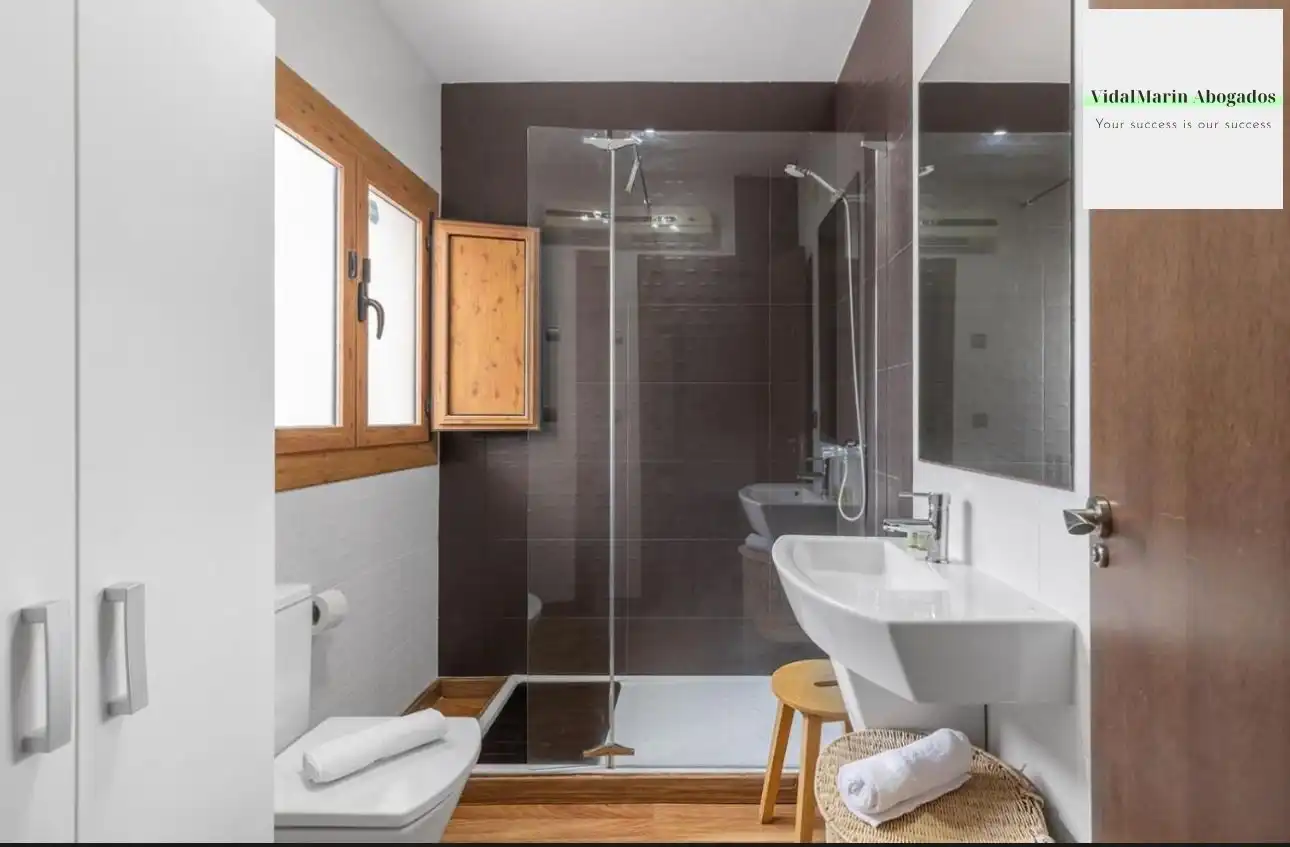 Bathroom of Detached homes for rent in El Campello  with Air Conditioner, Heating and Terrace