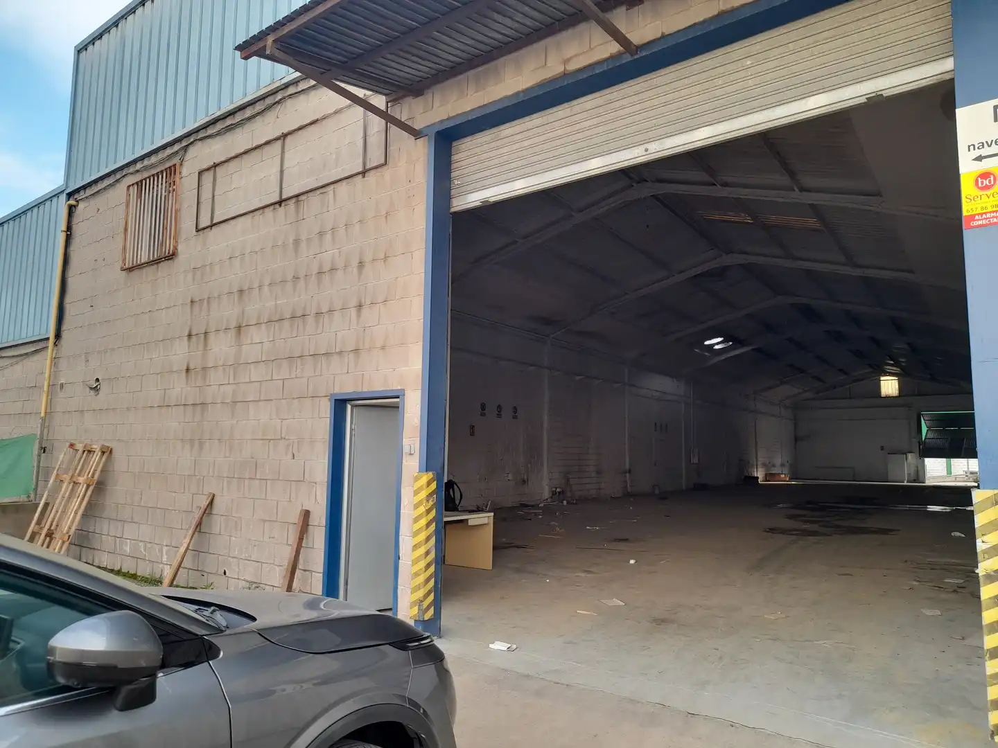 Nau industrial de lloguer a Carrer Lisboa, 7, Zona Industrial