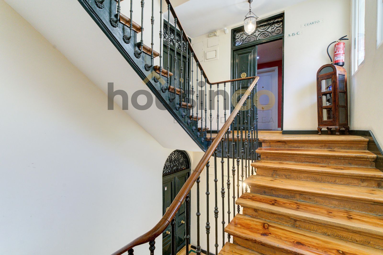 Duplex for sale in  Madrid Capital  with Air Conditioner, Heating and Parquet flooring