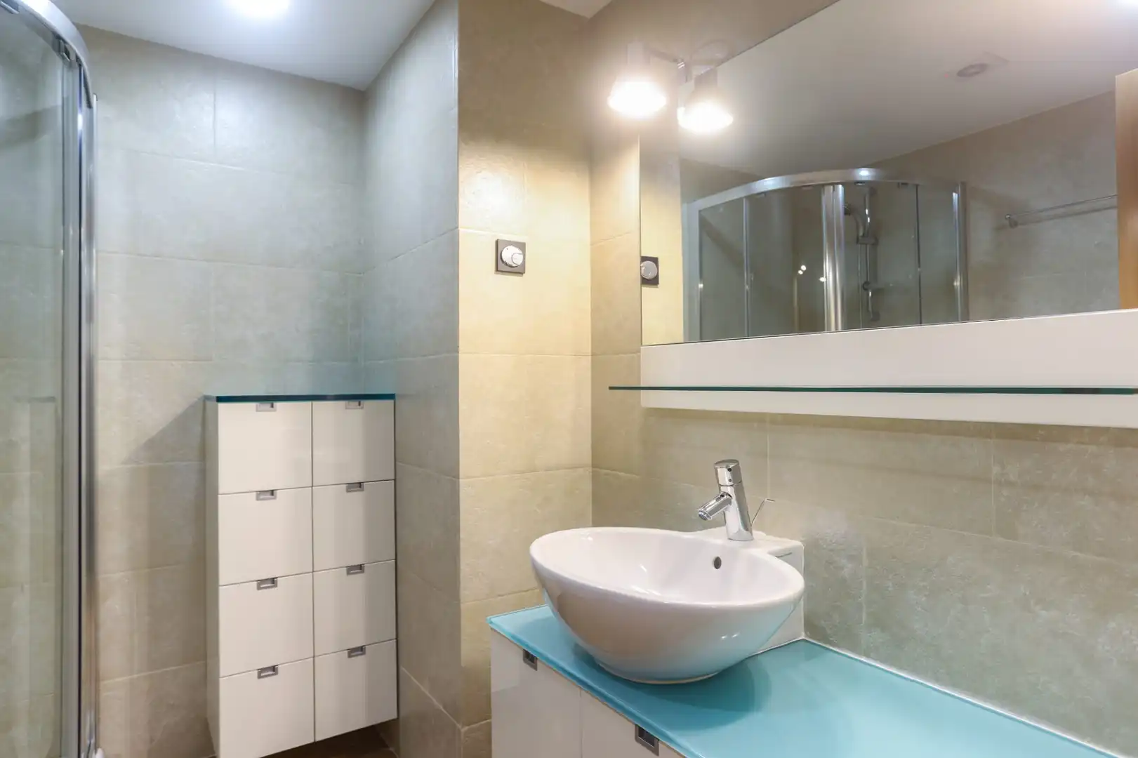 Bathroom of Country homes for sale in Les Valls de Valira  with Heating, Private garden and Storage room