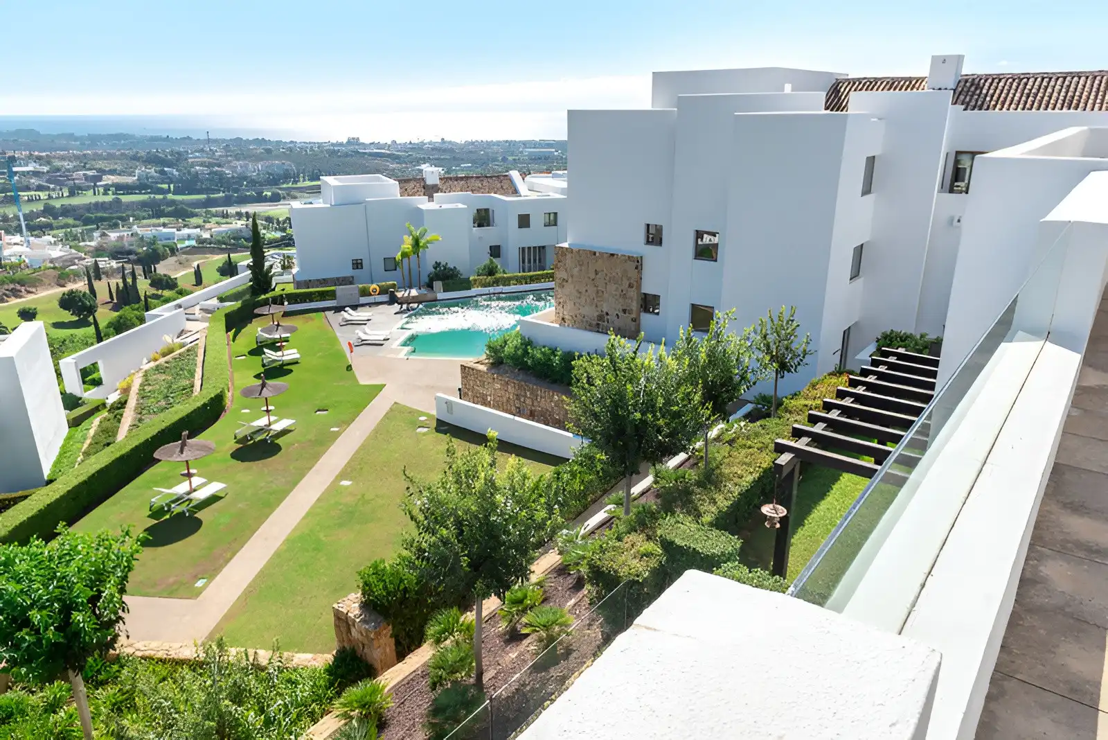 Penthouse with pool for sale in Los Flamingos, imagen 3