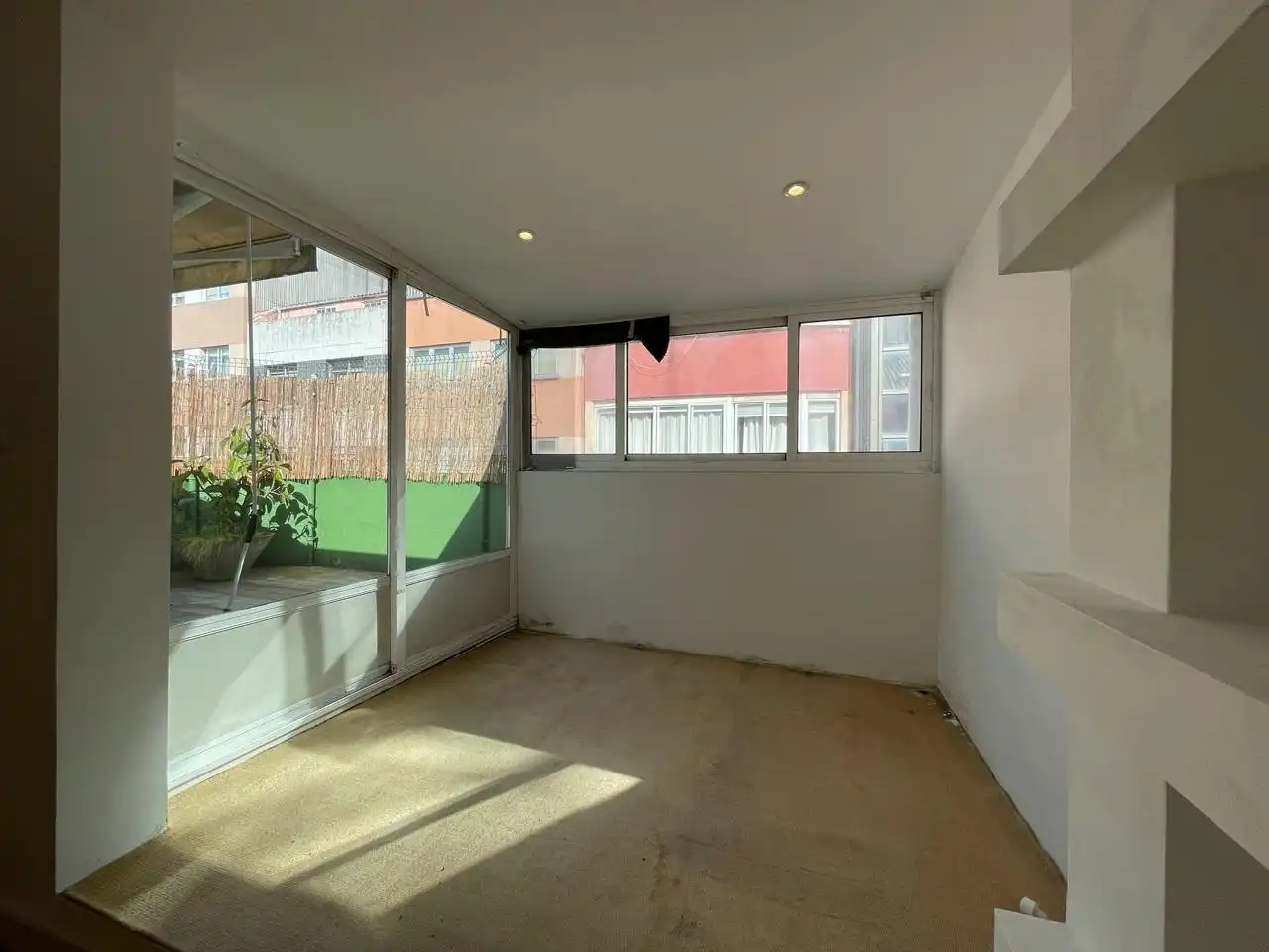 Apartamento en venta en A Coruña Capital  con Calefacción, Parquet y Terraza