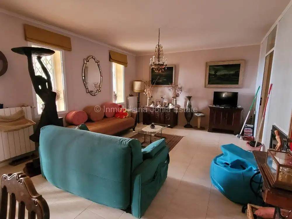 Chalet con piscina en venta en Relleu, imagen 5