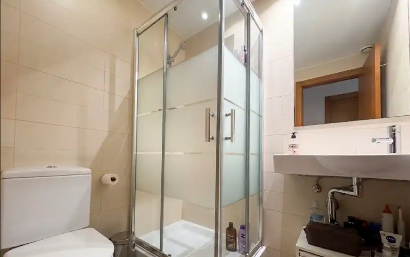 Bathroom of Flat for sale in Montcada i Reixac  with Swimming Pool