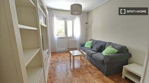 Foto 2 de Habitació a Lamiako - Txopoeta, Leioa