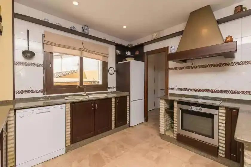 Kitchen of Houses for sale in Chiclana de la Frontera