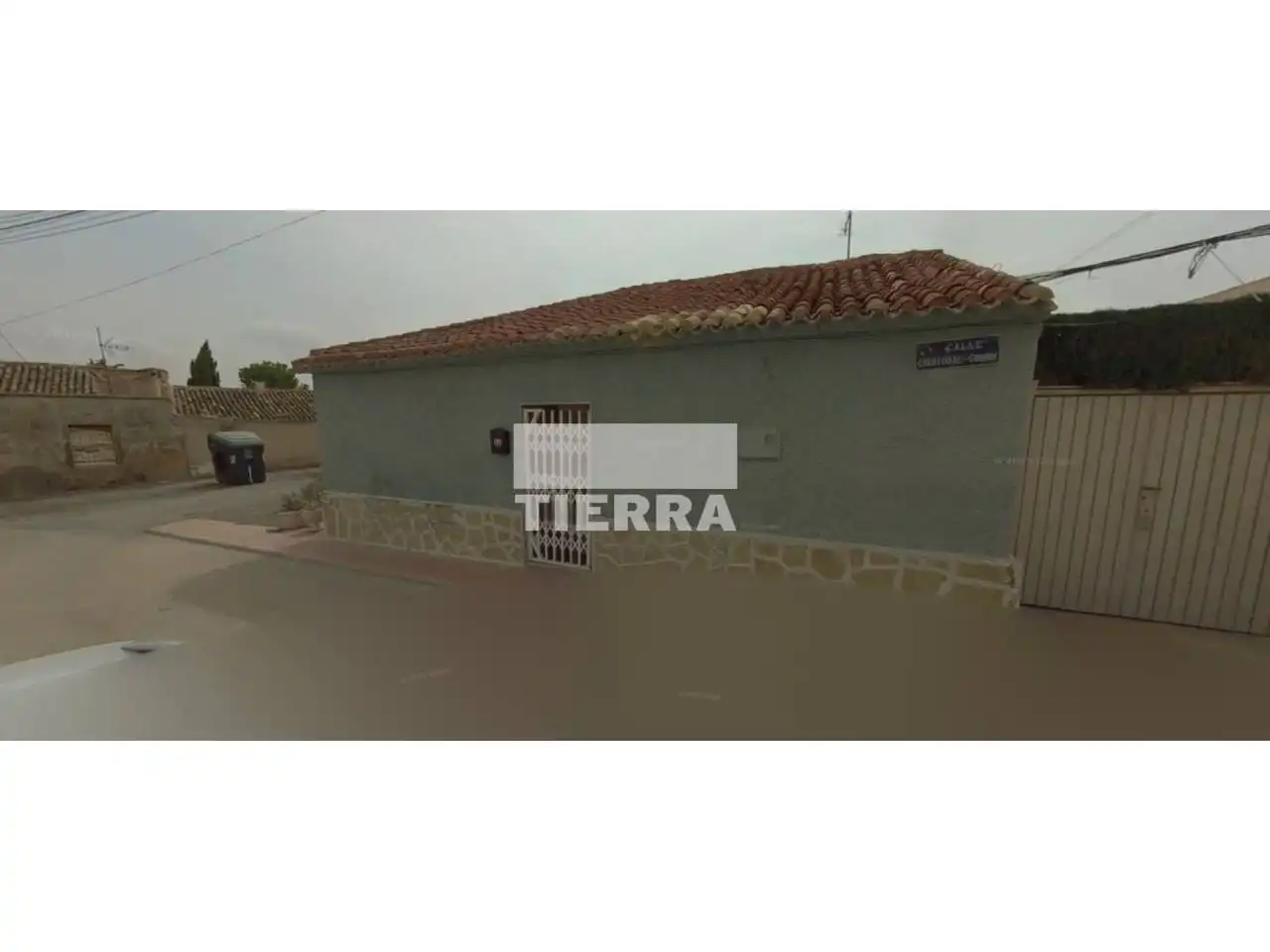 Casa aparellada en venda a Cristóbal Colón