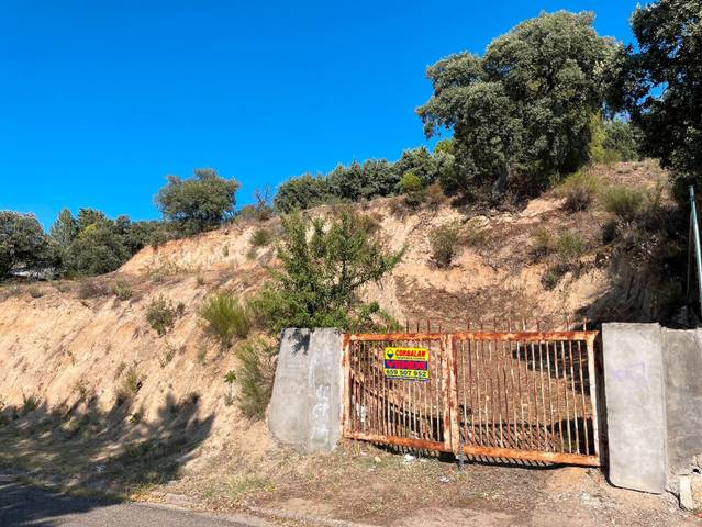 Terreno residencial en Venta en Avenida de Toledo, 43 en Calalberche