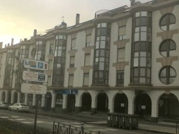 Apartamento con balcón en venta en Calle Carretera General 100
