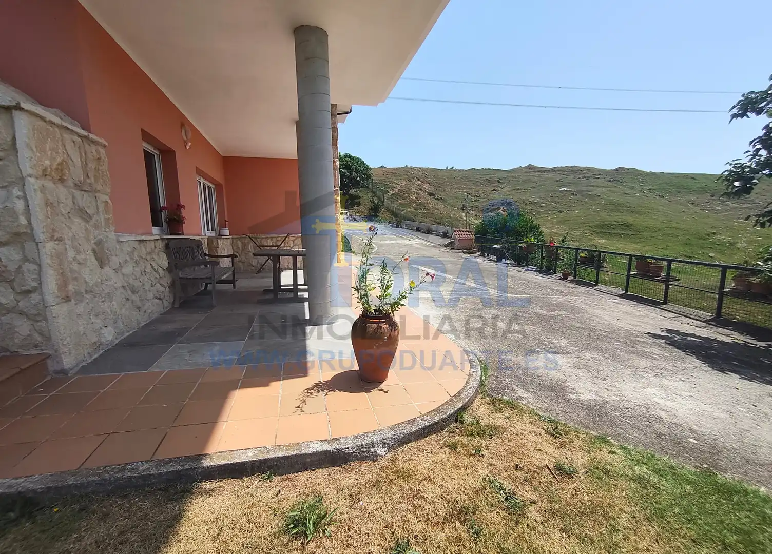 Terrassa de Casa o xalet en venda en Siero amb Calefacció, Jardí privat i Parquet