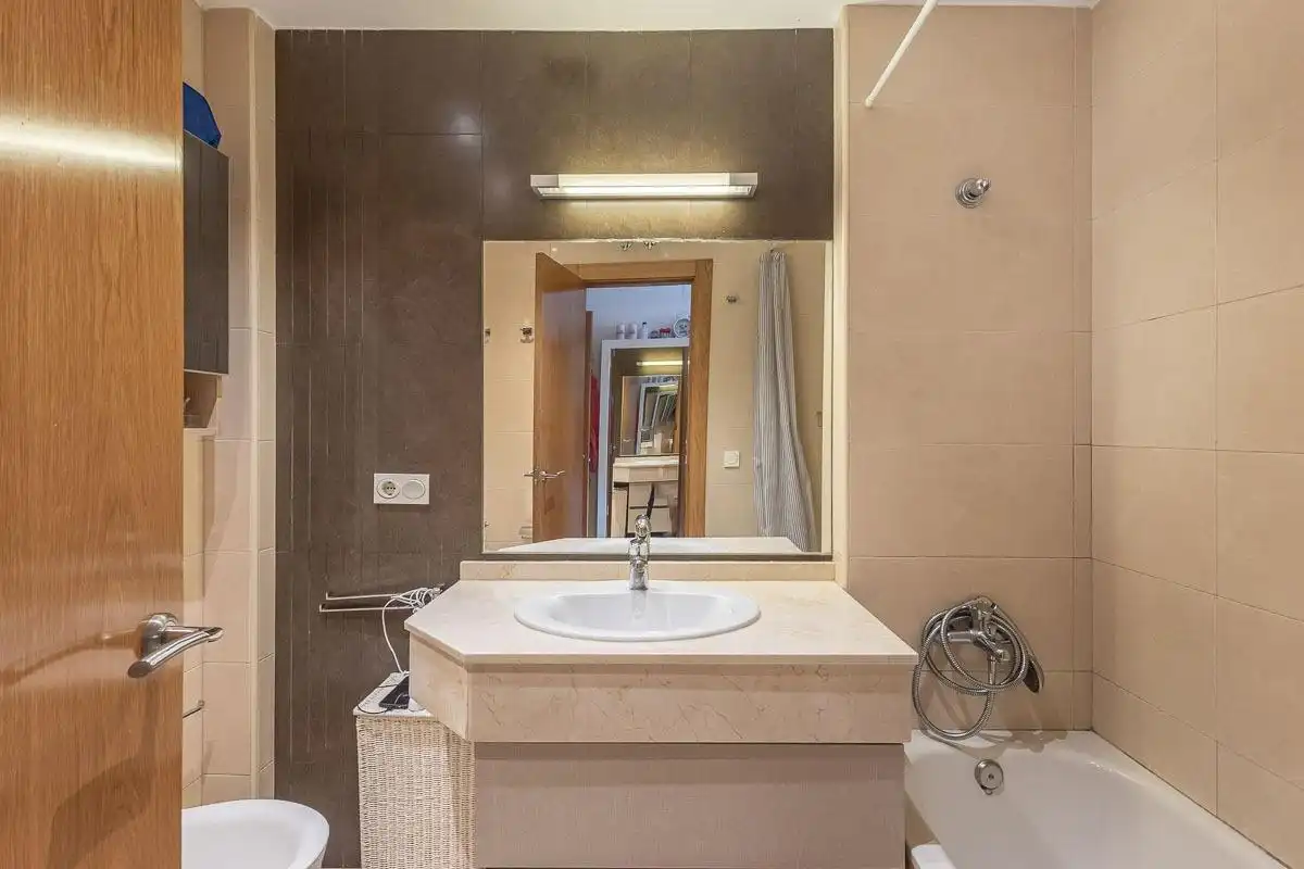 Detached homes for sale in Poniente
