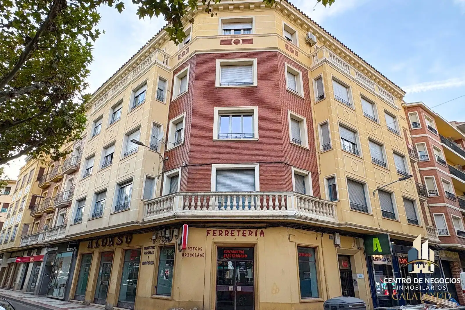 Vista exterior de Piso en venta en Calatayud con Calefacción, Parquet y Terraza