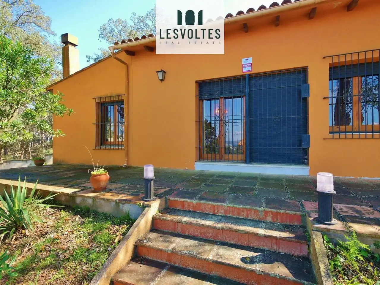 Vista exterior de Casa o xalet en venda en Palafrugell amb Jardí privat, Terrassa i Internet
