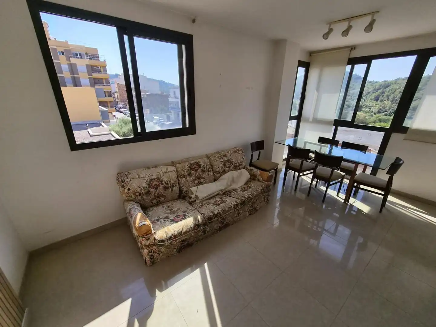 Wohnung zur Miete in Zaragoza, Borriol