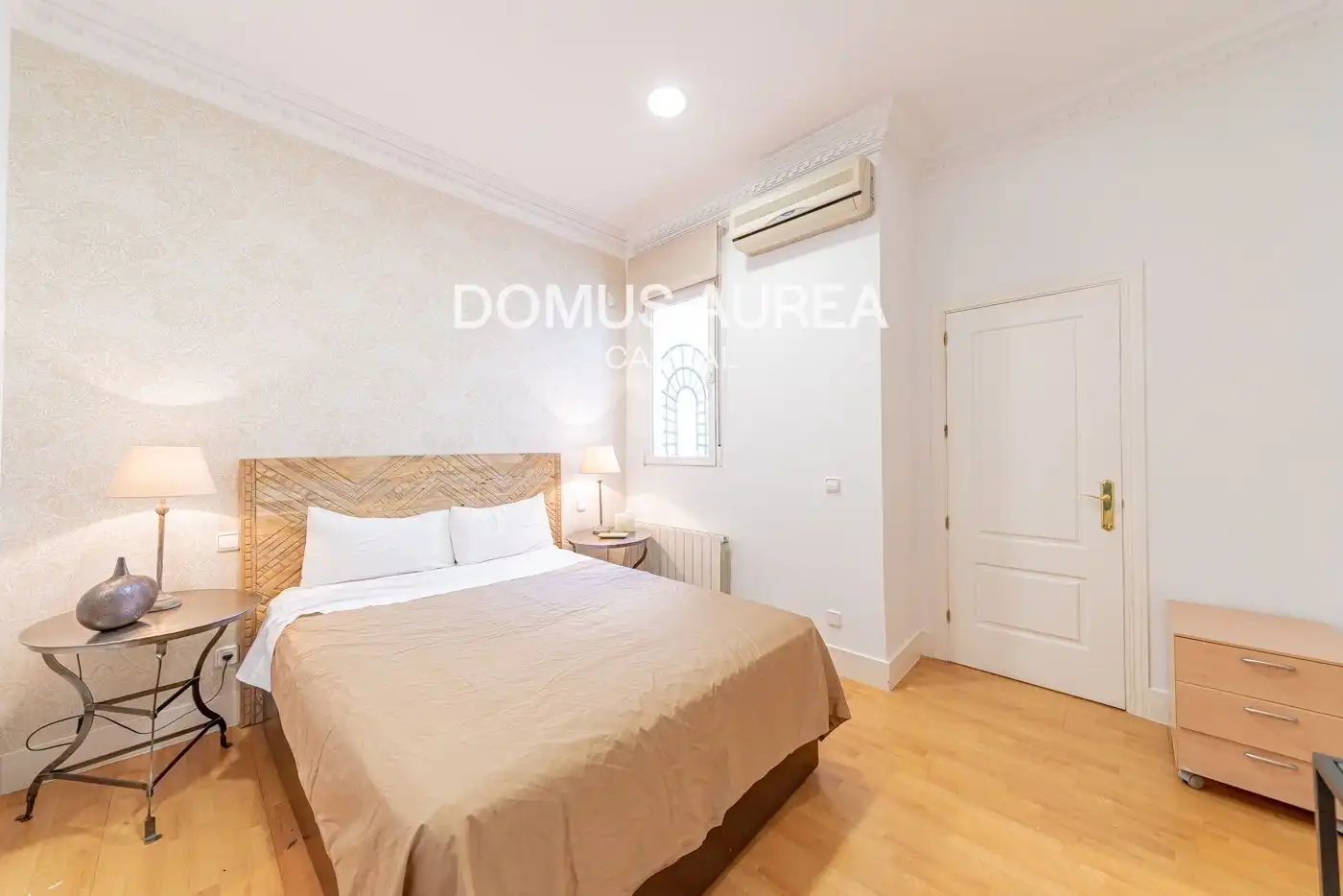 Schlafzimmer von Wohnung zur Miete in Madrid mit Klimaanlage, Heizung und Terrasse