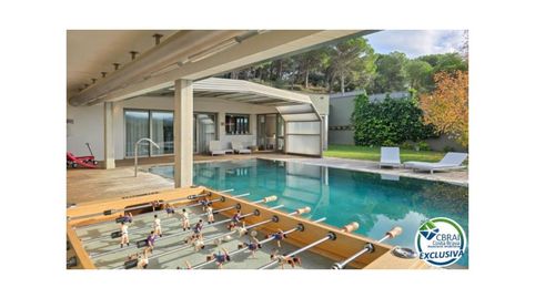 Foto 4 de Casa o chalet en venta en Calle Rossello, 8, La Jonquera, Girona