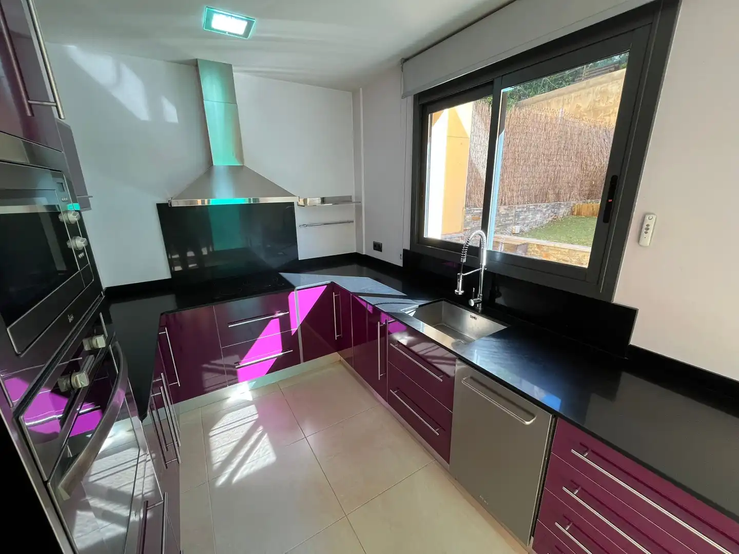 Cocina de Casa adosada en venta en Solsona con Aire acondicionado, Jardín privado y Terraza