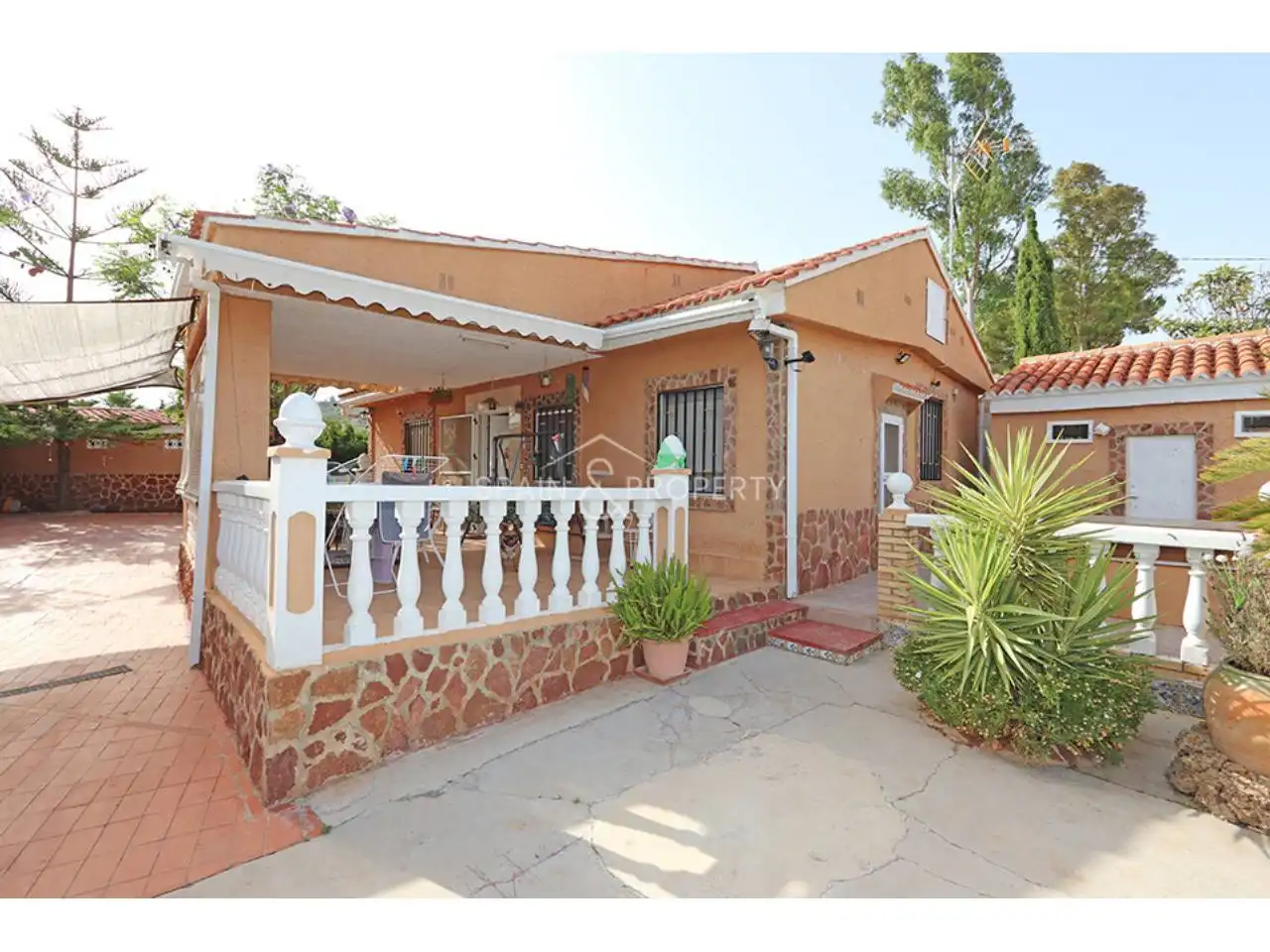 Detached house with pool for sale in Montroi / Montroy, imagen 4