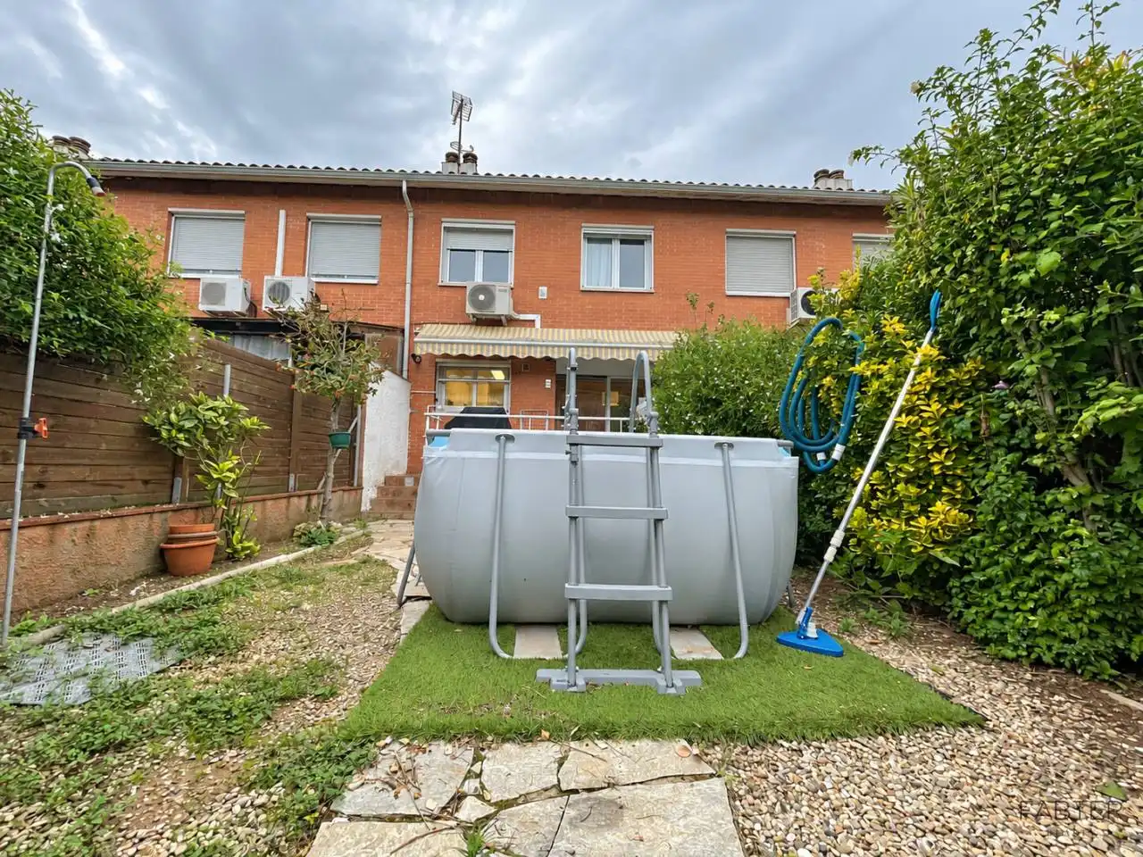 Reihenhaus mit Pool zum Verkauf in Calle Luis Chamizo, imagen 7