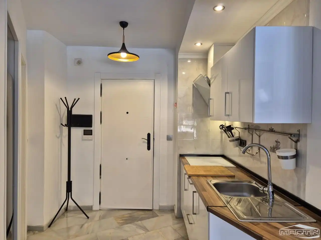 Cocina de Estudio de alquiler en Torrox con Aire acondicionado, Trastero y Piscina