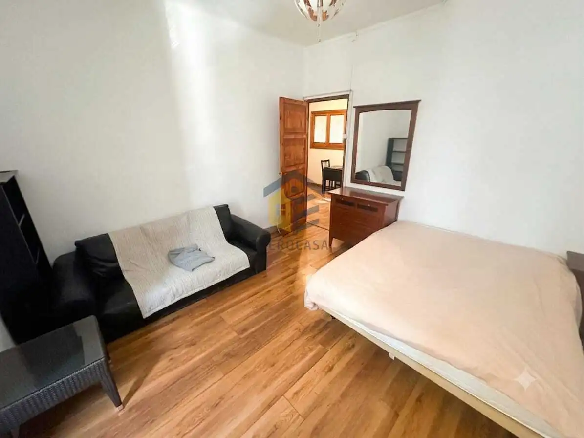 Habitación de Piso en venta en Málaga con Balcón