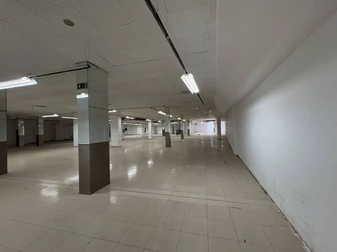 Business premises for sale in Avenida Andalucía, imagen 5