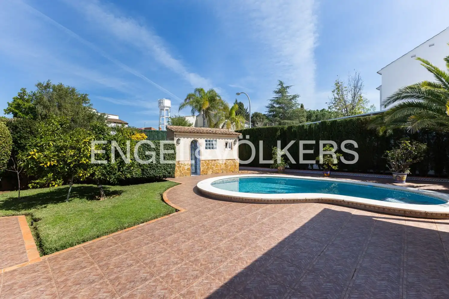 Swimming pool of Houses for sale in L'Eliana  with Air Conditioner, Heating and Private garden